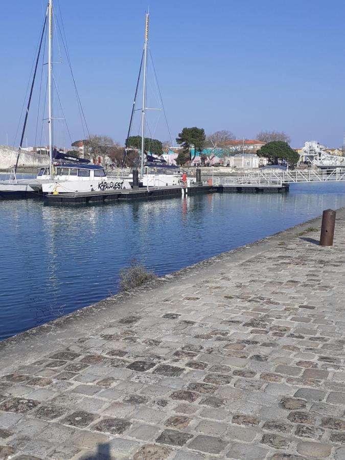 לה רושל Hotel Les Gens De Mer La Rochelle מראה חיצוני תמונה