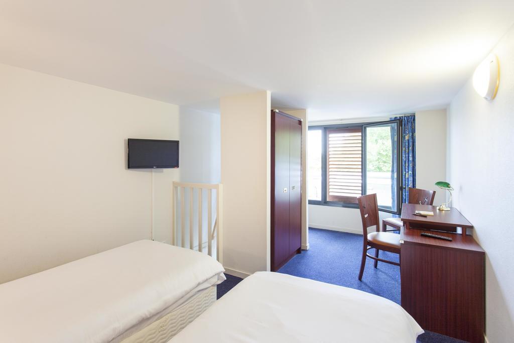 לה רושל Hotel Les Gens De Mer La Rochelle מראה חיצוני תמונה