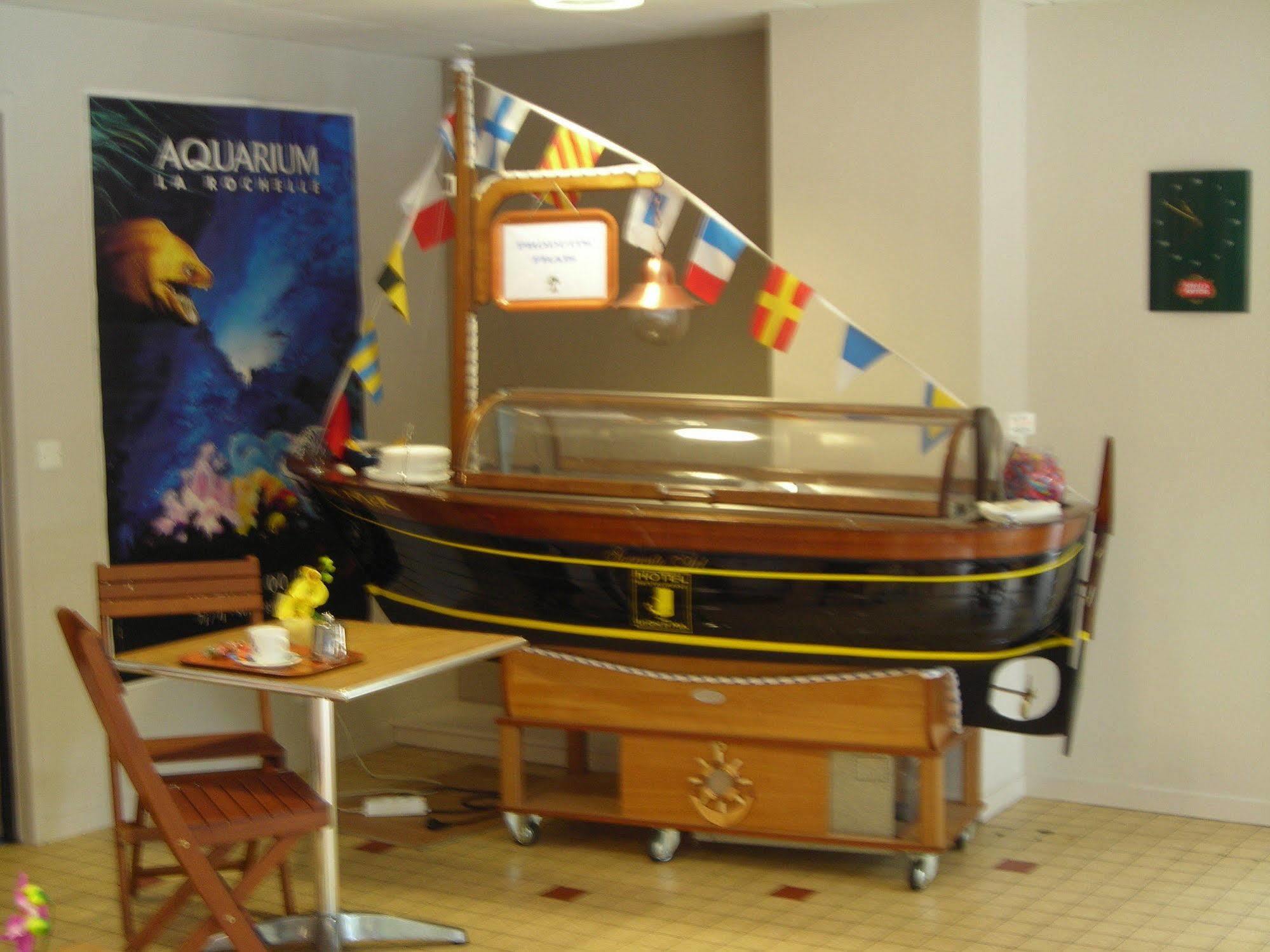 לה רושל Hotel Les Gens De Mer La Rochelle מראה חיצוני תמונה